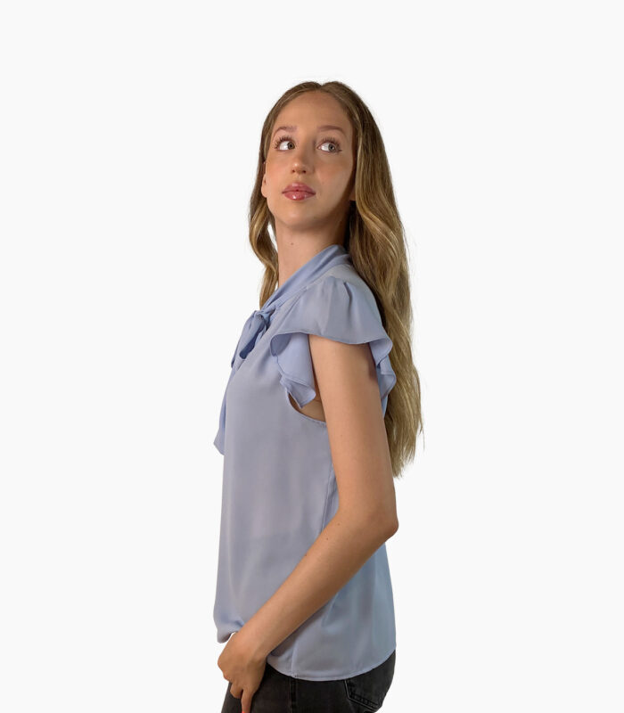 Blusa azul cielo cuello alto con lazada - Calvin Klein